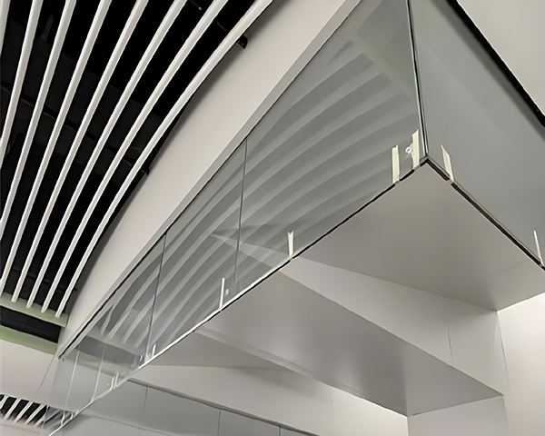 山阳玻璃山阳挡烟垂壁 山阳玻璃山阳挡烟垂壁