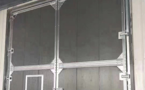 山阳兰州厂房山阳工业门选购与使用指南：打造高效安全的生产环境