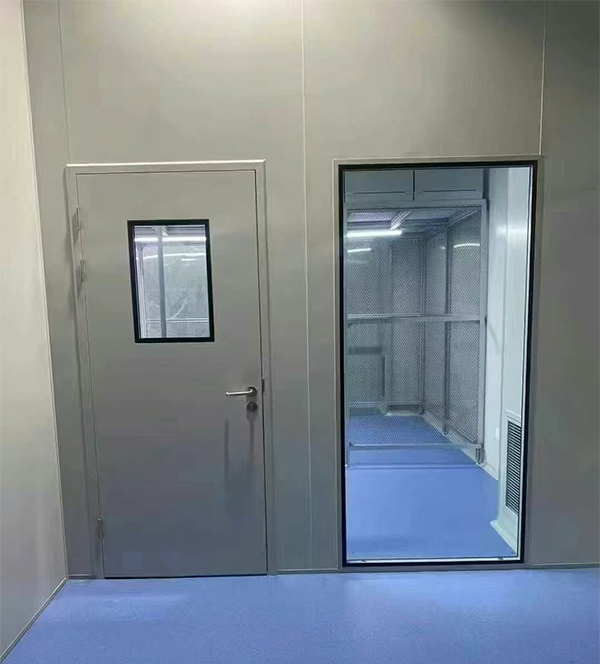 学校教学楼完成山阳防火门标准化安装